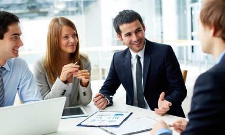 O Que Faz um Consultor? As Tarefas e Competências Essenciais